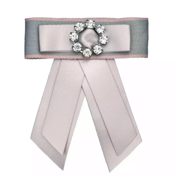 Ribbon and rhinestone brooch - Picture 1 of 5